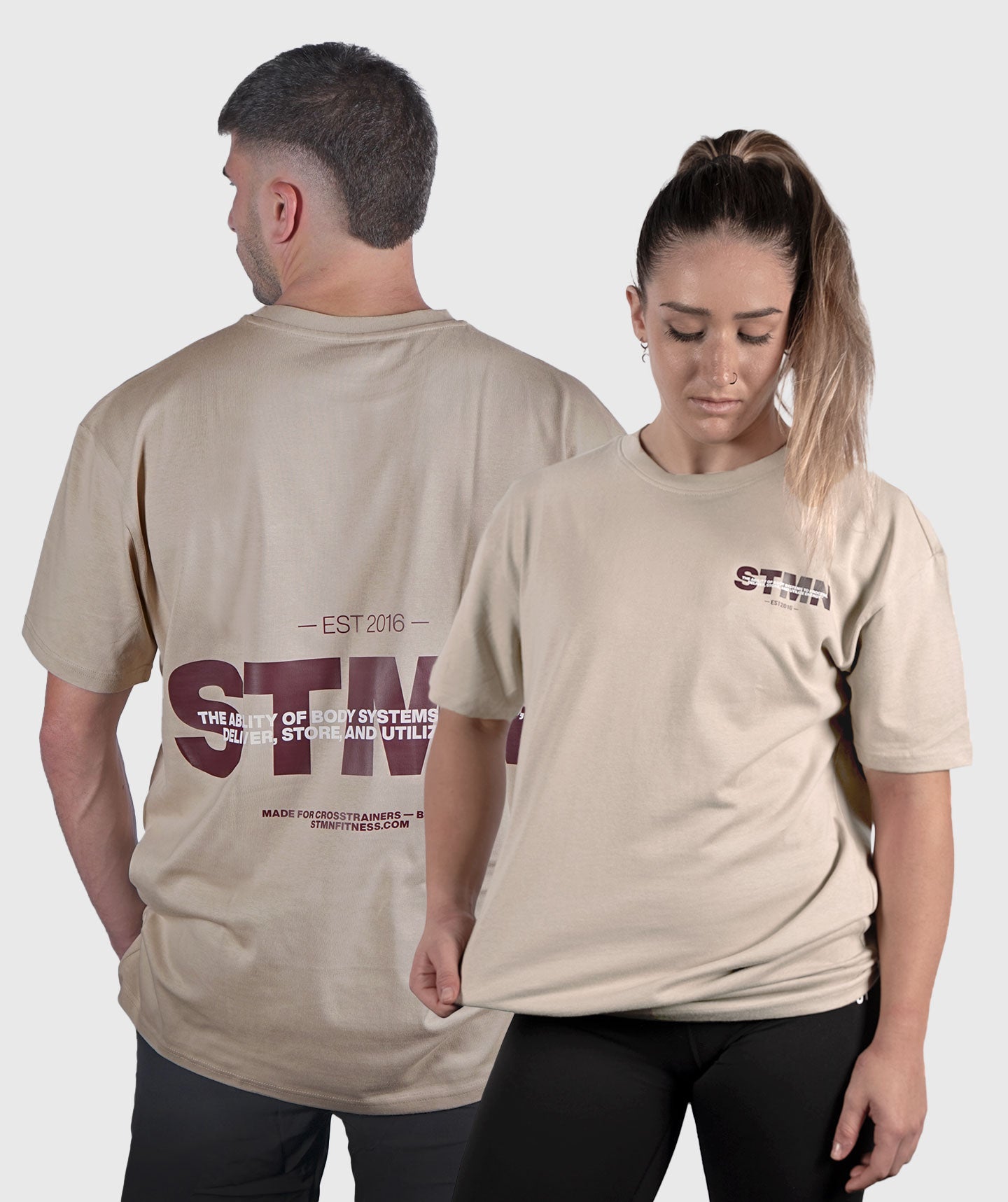 <tc>T-shirt</tc>Lockerer Sand „DOWNTOWN“.