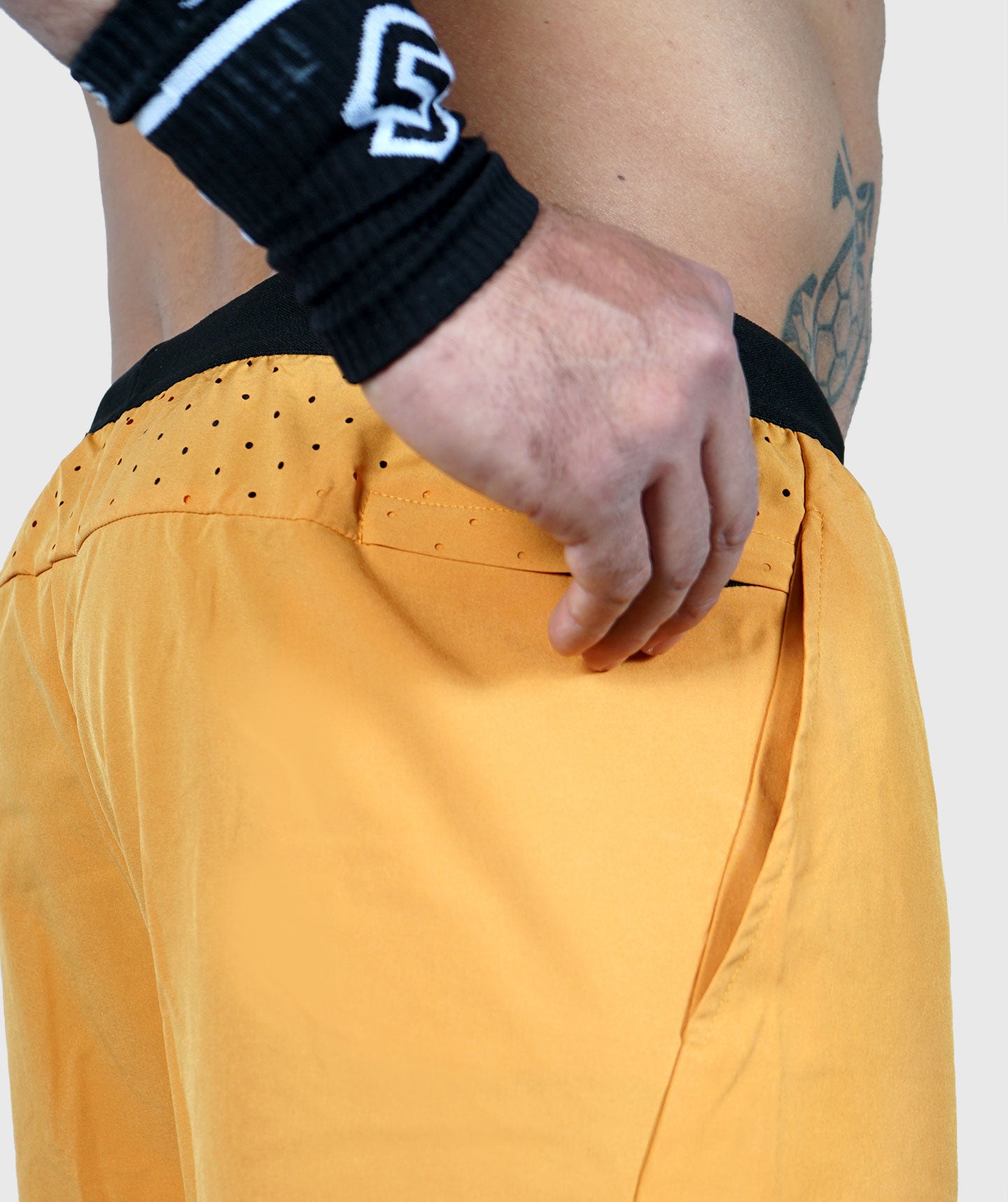 WorkOut Shorts Uomo Ocra - STMN Fitness